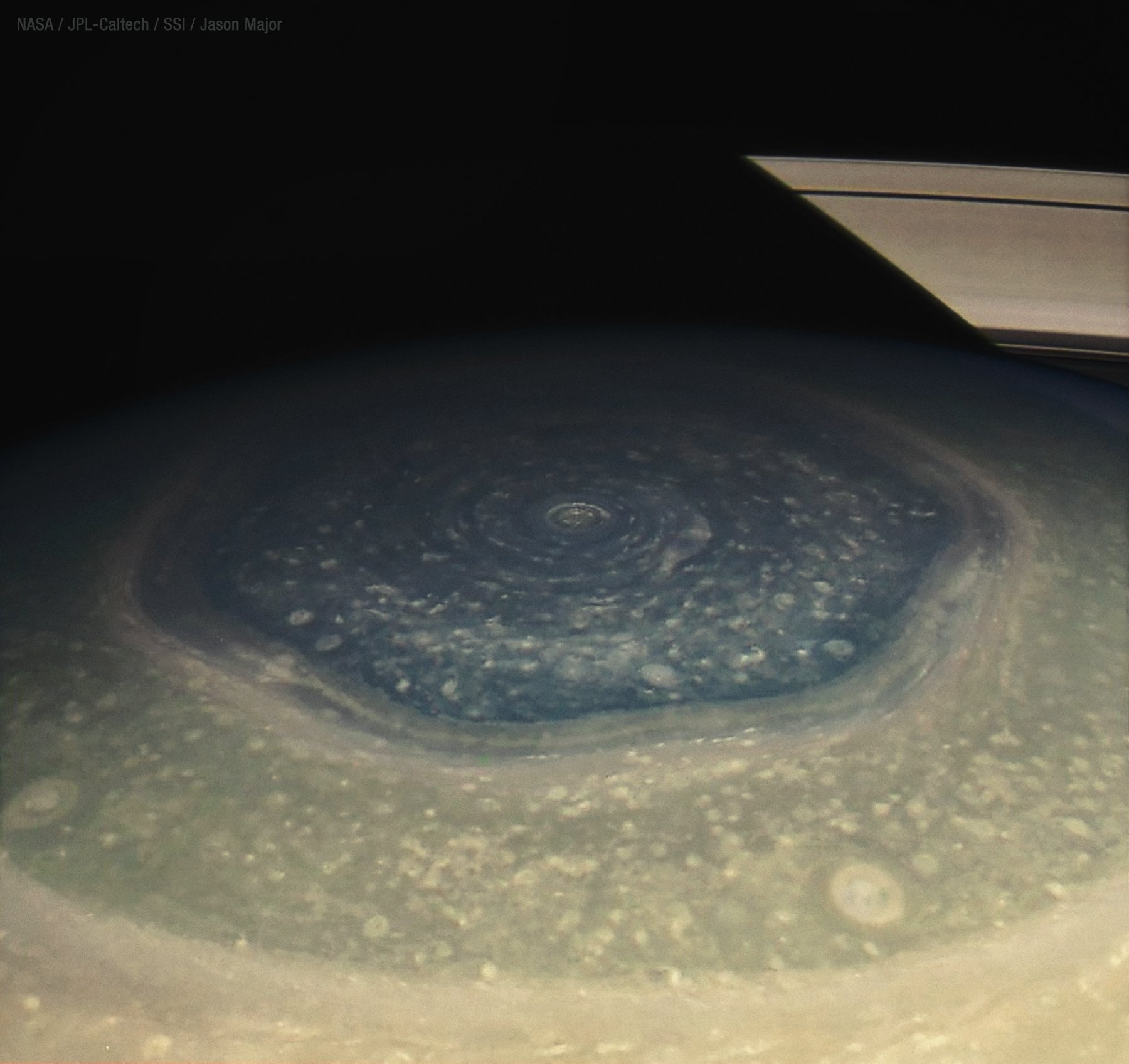 20170915_hexagon-cassini-major.jpg